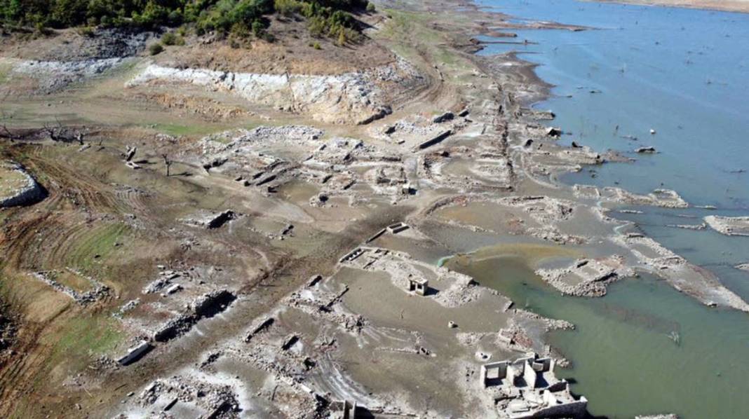 55 haneli köy, adaya taşınmıştı: Yıllar sonra ortaya çıktı! İklim krizi nedeniyle seviye düştü 6